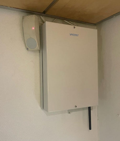 Oppgradert eldre DCS innbruddsalarm til SPC